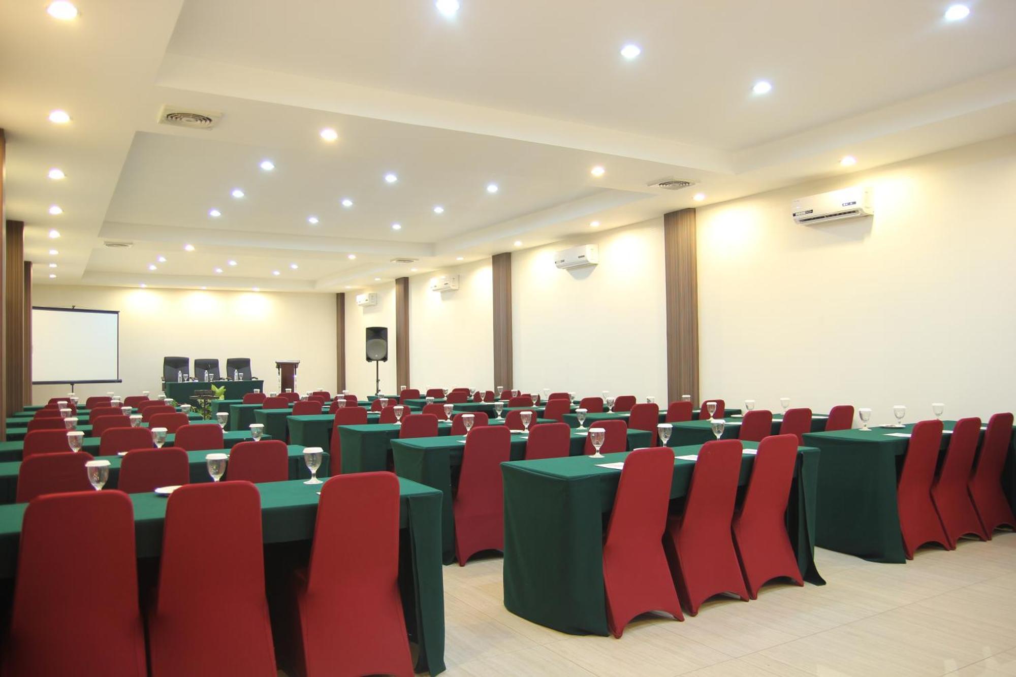 Hotel Roditha Banjarbaru Banjarmasin (South Kalimantan) Exterior foto
